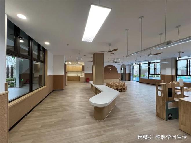武汉魅家装饰走进校园 绿色板材呵护健康(图1)