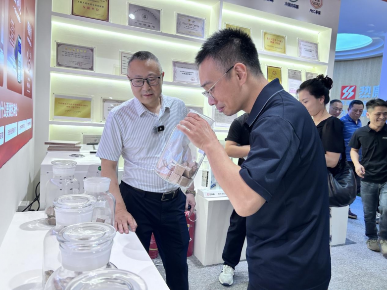 完美收官步履不停 热康板2025广州建博会圆满落幕精彩再燃(图2)