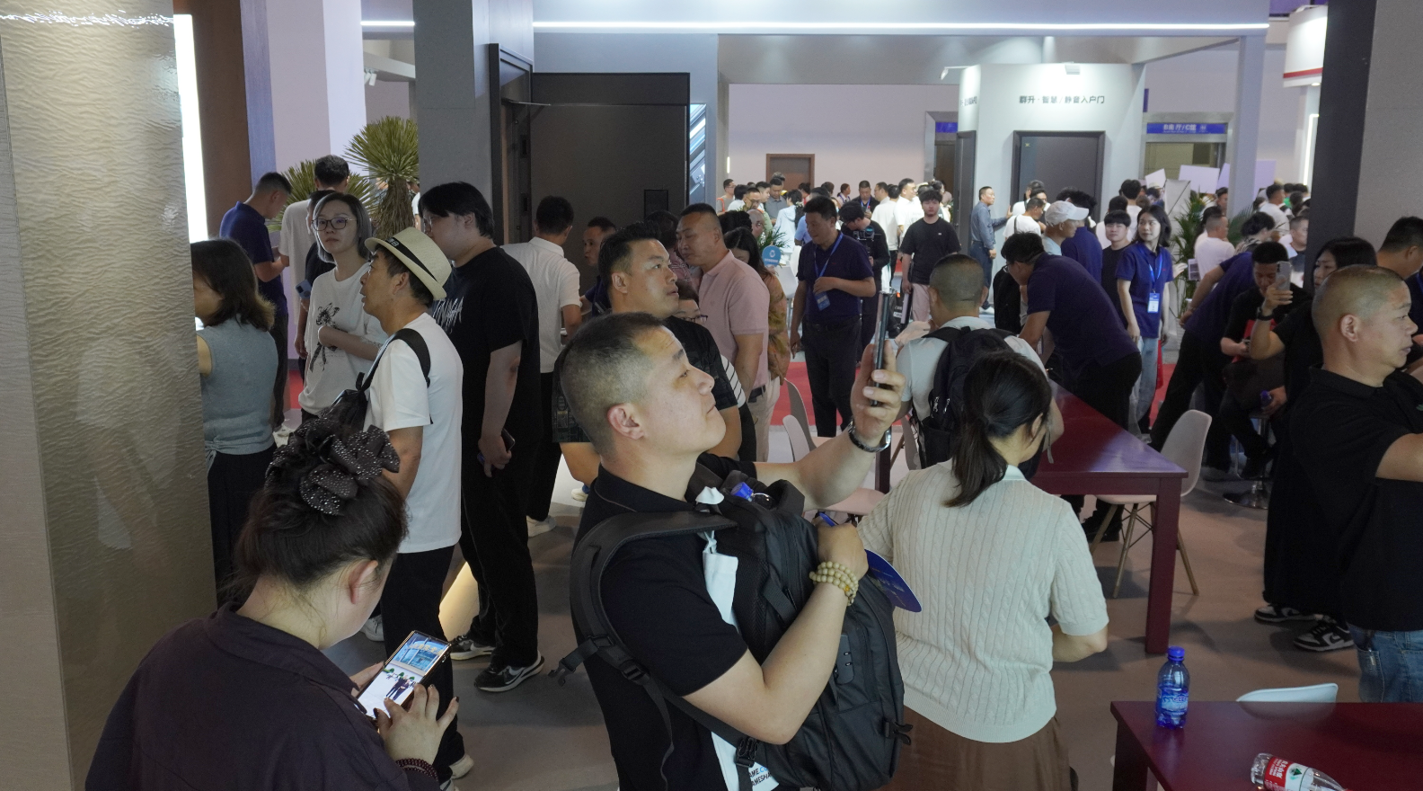 金凯德惊艳亮相永康门博会！全屋集成展厅实力圈粉(图13)