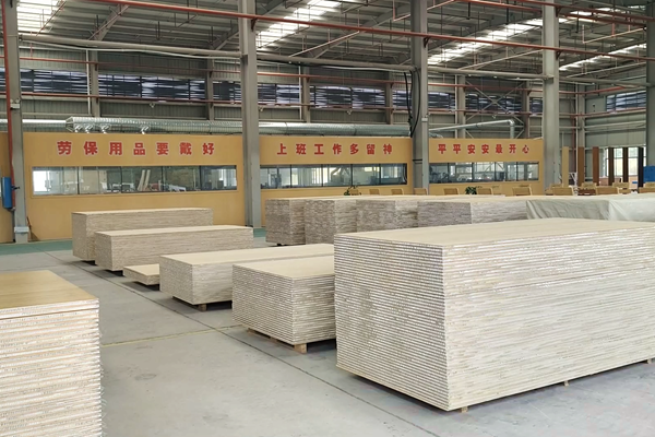 双牌竹产业再添“智造”新品 轻质竹铝免漆板填补高端空白(图2)